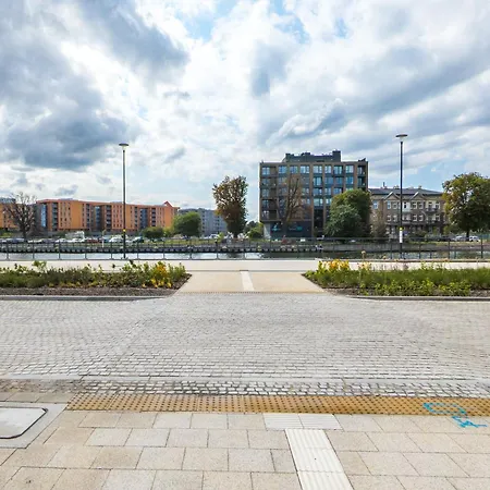 Apartment Sienna Grobla With View Of The Motlawa Terrace & Sauna, Gym By Renters Gdansk
